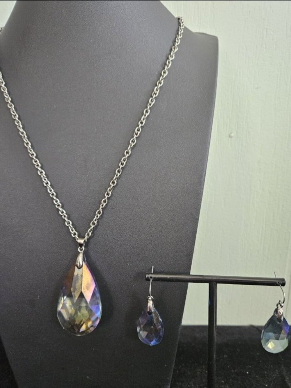 Teardrop Crystal Silver Pendant Necklace and Matching Dangle Earrings